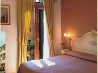 البندقية-ليدو B & B Livia Oliva فندق مبيت وإفطار